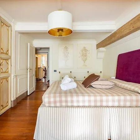 Rinascimento Giraldi -12 Ospiti 80 Mt Dal Duomo - Apartment Florence