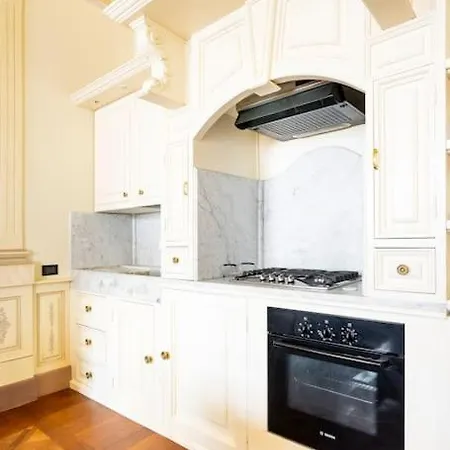 Apartment Rinascimento Giraldi -12 Ospiti 80 Mt Dal Duomo -