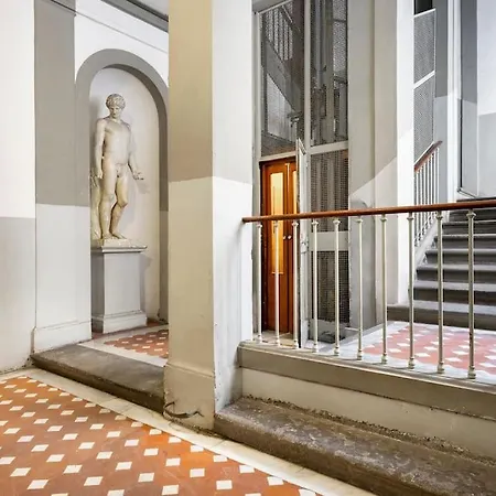 Apartment Rinascimento Giraldi -12 Ospiti 80 Mt Dal Duomo -