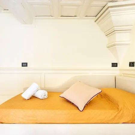 Rinascimento Giraldi -12 Ospiti 80 Mt Dal Duomo - Apartment Florence