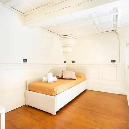 Apartment Rinascimento Giraldi -12 Ospiti 80 Mt Dal Duomo - Florence
