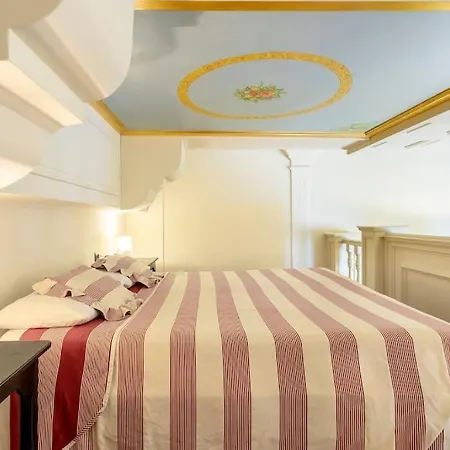 Rinascimento Giraldi -12 Ospiti 80 Mt Dal Duomo - Apartament