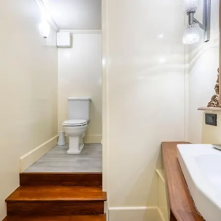 Apartament Rinascimento Giraldi -12 Ospiti 80 Mt Dal Duomo - *
